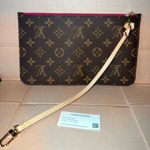 Louis Vuitton Neverfull pouch Monogram Pivone